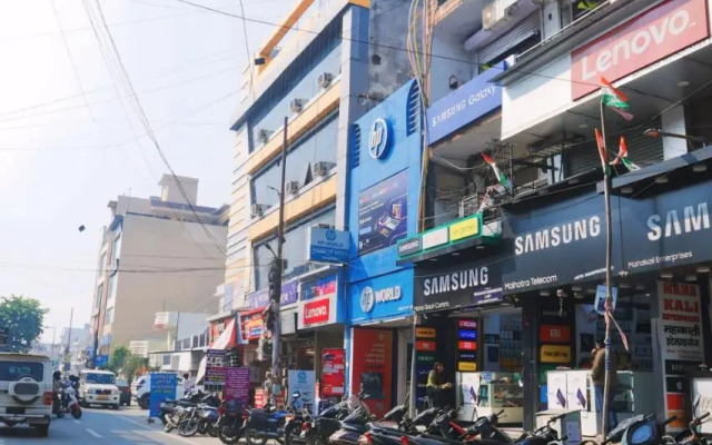 Hotel Shaurya