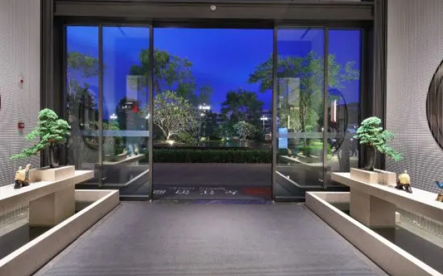 Chongzuo Zuojiang Hermit Hotel