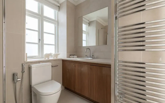 Sloane Court East VI by Onefinestay
