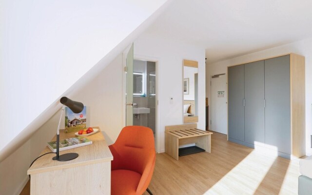 Amazing Apartment in Putbus/rügen With 1 Bedrooms and Wifi