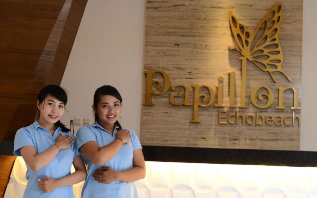 Papillon Echo Beach