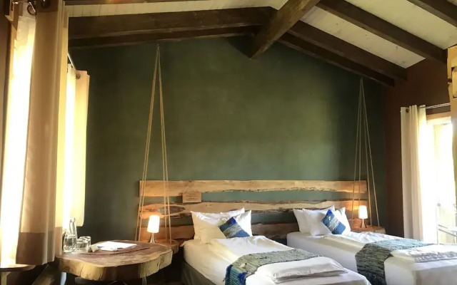 Elementos Eco Lodge