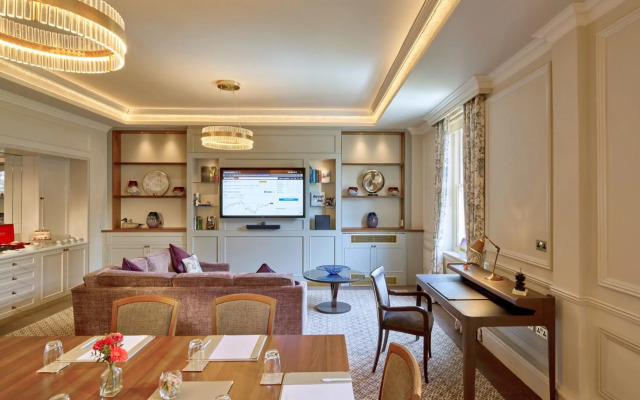 Down Hall Hotel