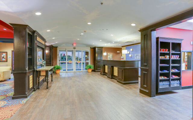 Holiday Inn Express Hotel & Suites Huntsville by IHG