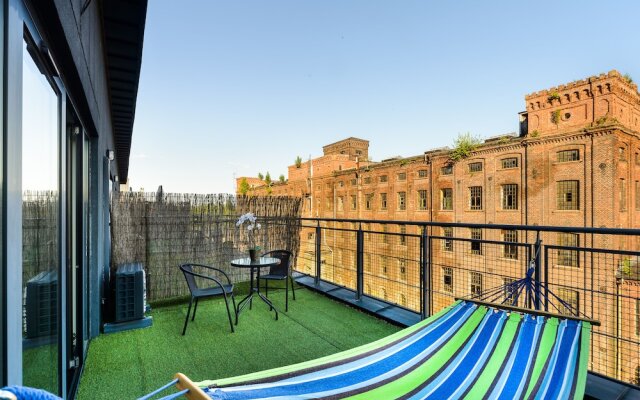 Lumina luxury apartment with 3 terraces