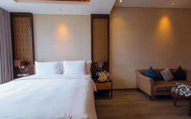 The Palm Nest Cam Ranh Pool Villa