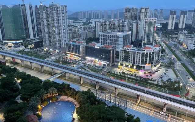 Dreamli Najia Theme Apartment