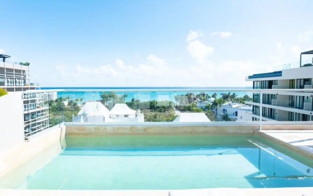 Menesse On The Beach 5 1 Bedroom Condo