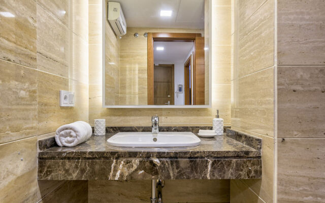 At Larios Suites