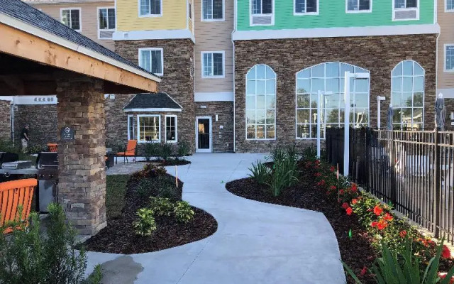Staybridge Suites Lakeland West An Ihg Hotel