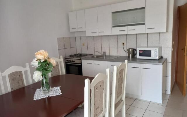 Apartments Vrdoljak