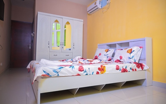 Hotel Comfort  & Bar