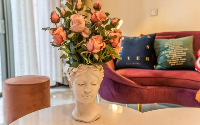 Zhengzhou Zhongyuan·Shenglong square