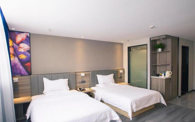 7Days Inn Xingyi Pingdong Avenue