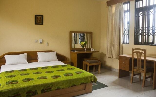 Elmeiz Place Guest House