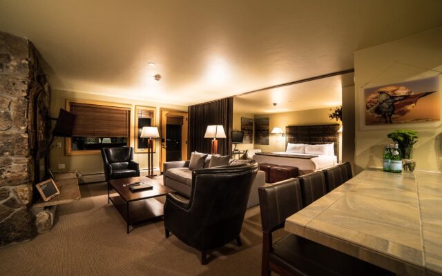 Manor Vail Lodge