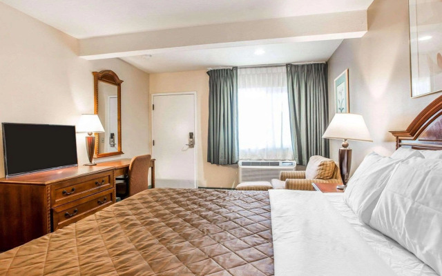 Rodeway Inn South Gate - Los Angeles South