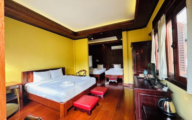 Villa Phonethip Mekong Riverside