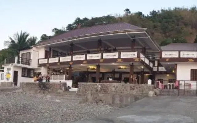 Raya Del Sol Dive Resort