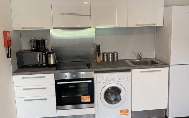 Top Floor - Serviced Apartments