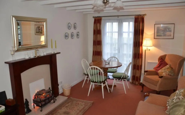 The Little Elbow Room