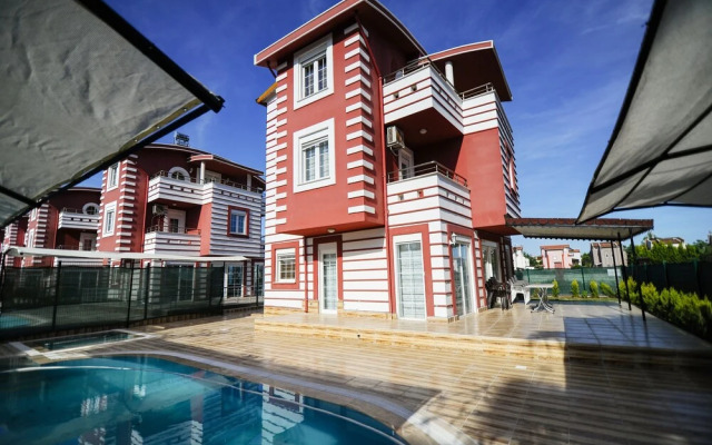 Happy Land Villas