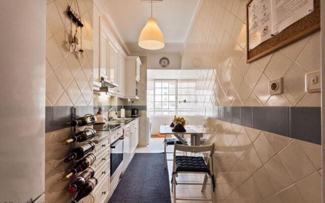 Cascais 1BR w/ pool