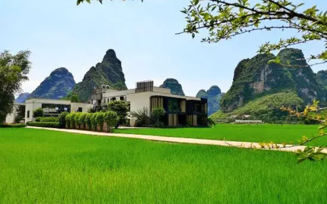 Mingshi Nali Hotel