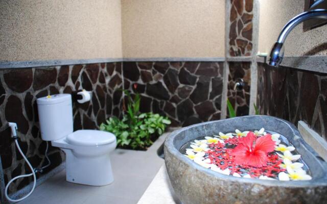 Oma In Guest House Pemuteran Bali - Formerly Dimpil Homestay