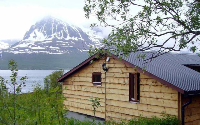 5 Person Holiday Home in Straumsbukta-by Traum