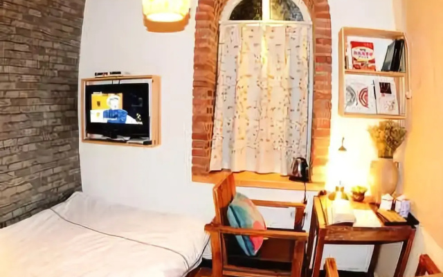Kuanzhai Xiangzi Holiday Hotel