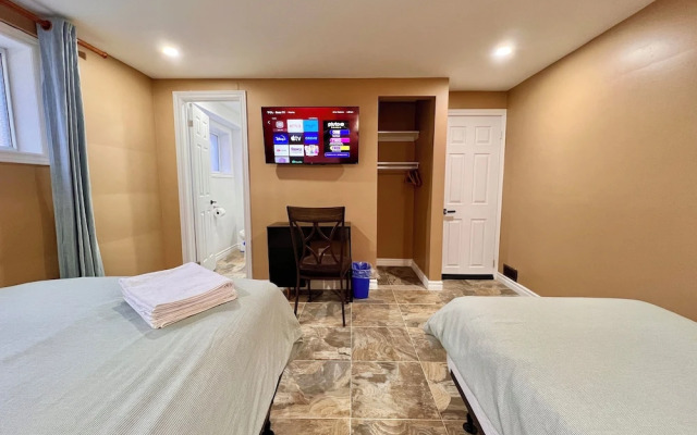 Newly Renovated Home in Central Aurora