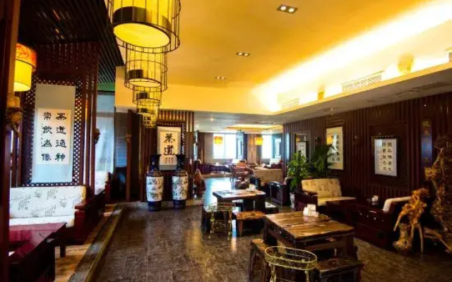 Jialong Hotel (Guangyuan High-speed Railway Station)
