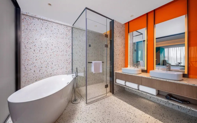 EVEN Hotels Shenzhen Guangming Cloud Park by IHG