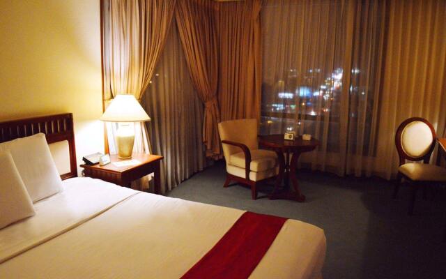Grand Regal Hotel Davao
