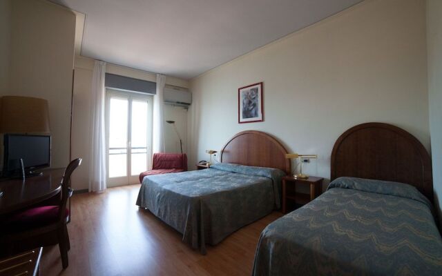 Hotel Miralago