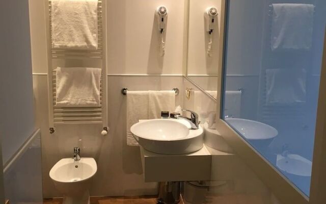 Hotel Ai Due Leoni