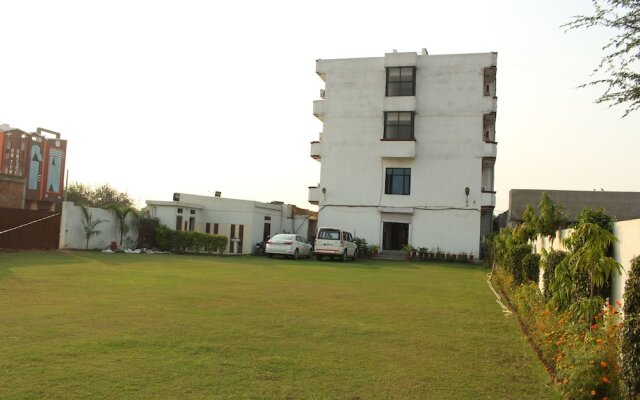 Hotel Shagun Residency Behror