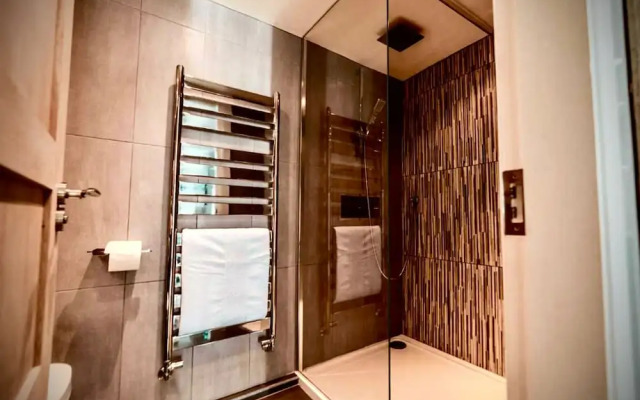 Sandpearl Suite