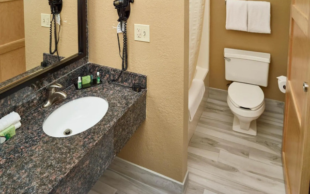 LivINN Hotel St. Paul – I-94 – East 3M Area
