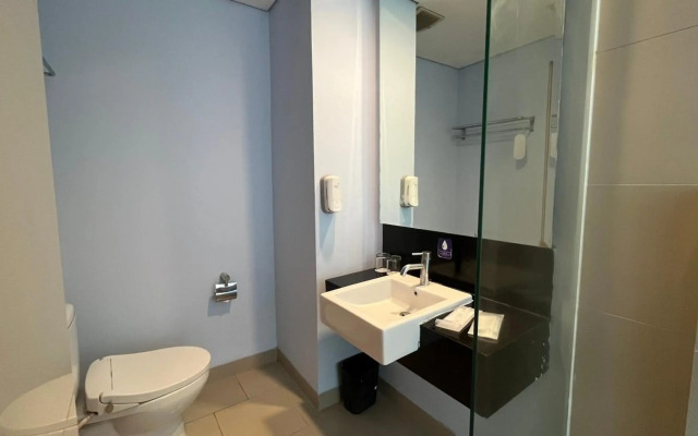 FOX Lite Metro Indah Bandung