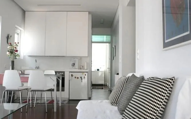 Mind-blowing Acropolis View Apt