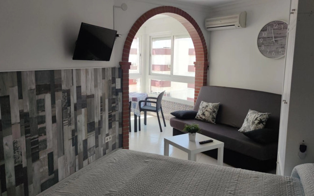 Estudio TORROX PLAYA- vistas al mar