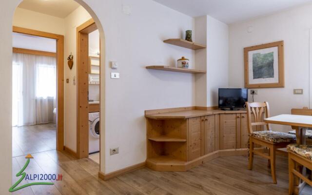 RICCI 12, two-room apartment. (022036-AT-066157)-402 RICCI INT 12