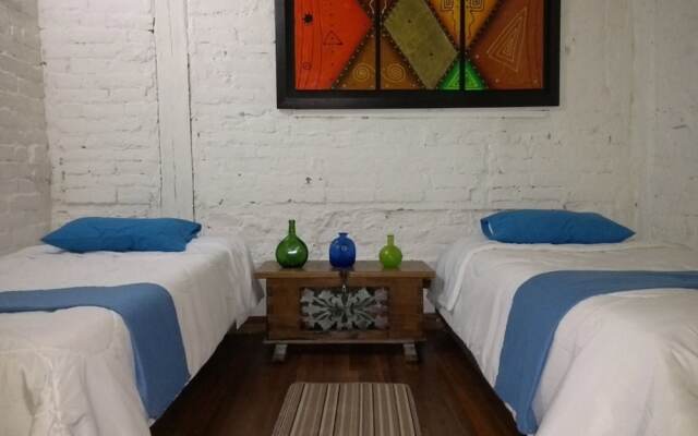 Lima Limon Bogota Hostal