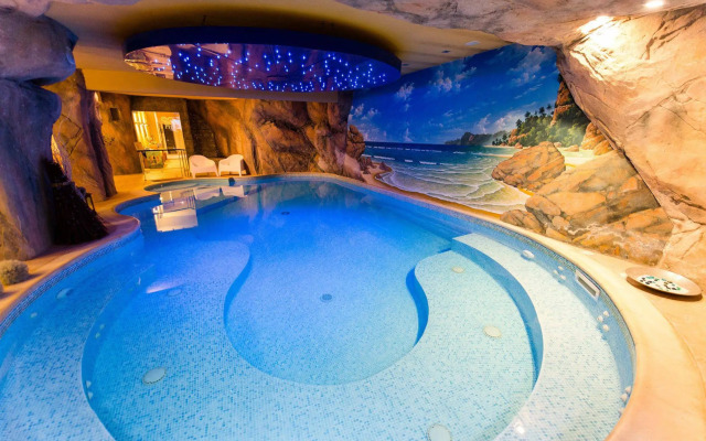 Paradise Hotel & Wellness