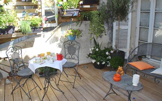 Une Chambre en Ville