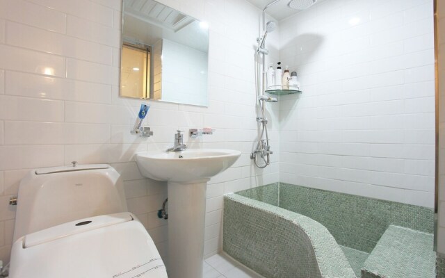 Cheonan Cozy Ryokan Yosuriguri Hotel