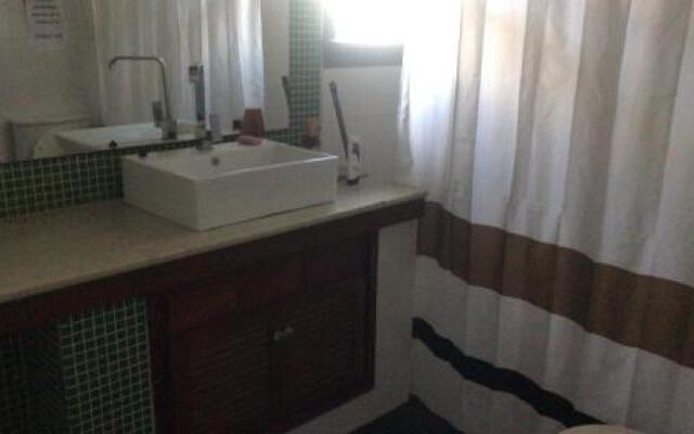 Moorea hostel