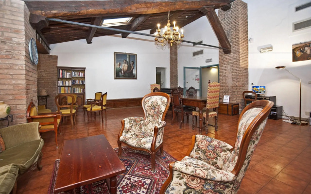 Hotel Alma Domus